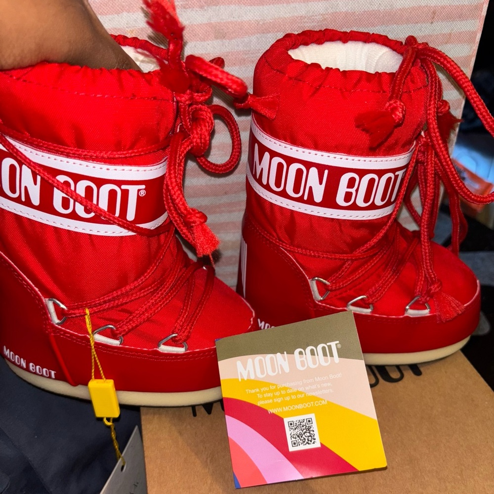 Toddler Moon Boot Vibrant Red Snow Boots